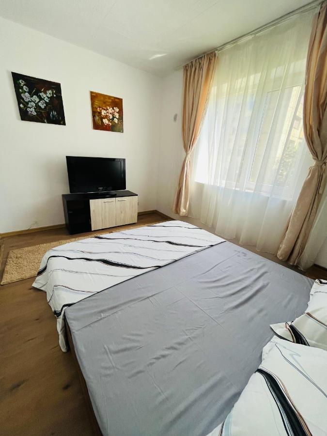 Apartament Yasmy Orşova Exterior foto
